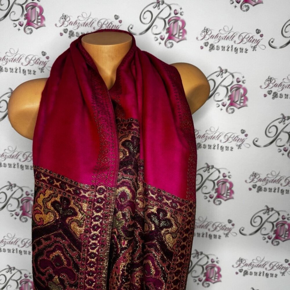Scarf gold shimmer bright pink Elegant Paisley Shawl in Rich Pink and Gold - Picture 12 of 13